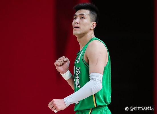 强势球队冲刺冠军头衔，积分榜排名上扬的简单介绍